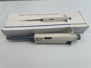 微量移液器20-200ul